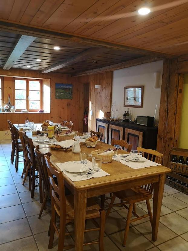 Maison Le Rozet Les Gras 外观 照片