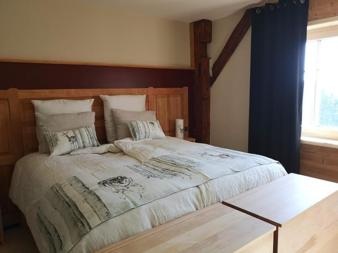 Maison Le Rozet Les Gras 外观 照片